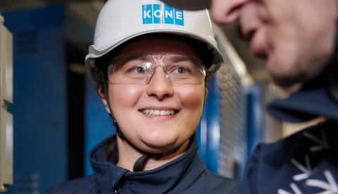 Engineer_Campaign_Working_KONE